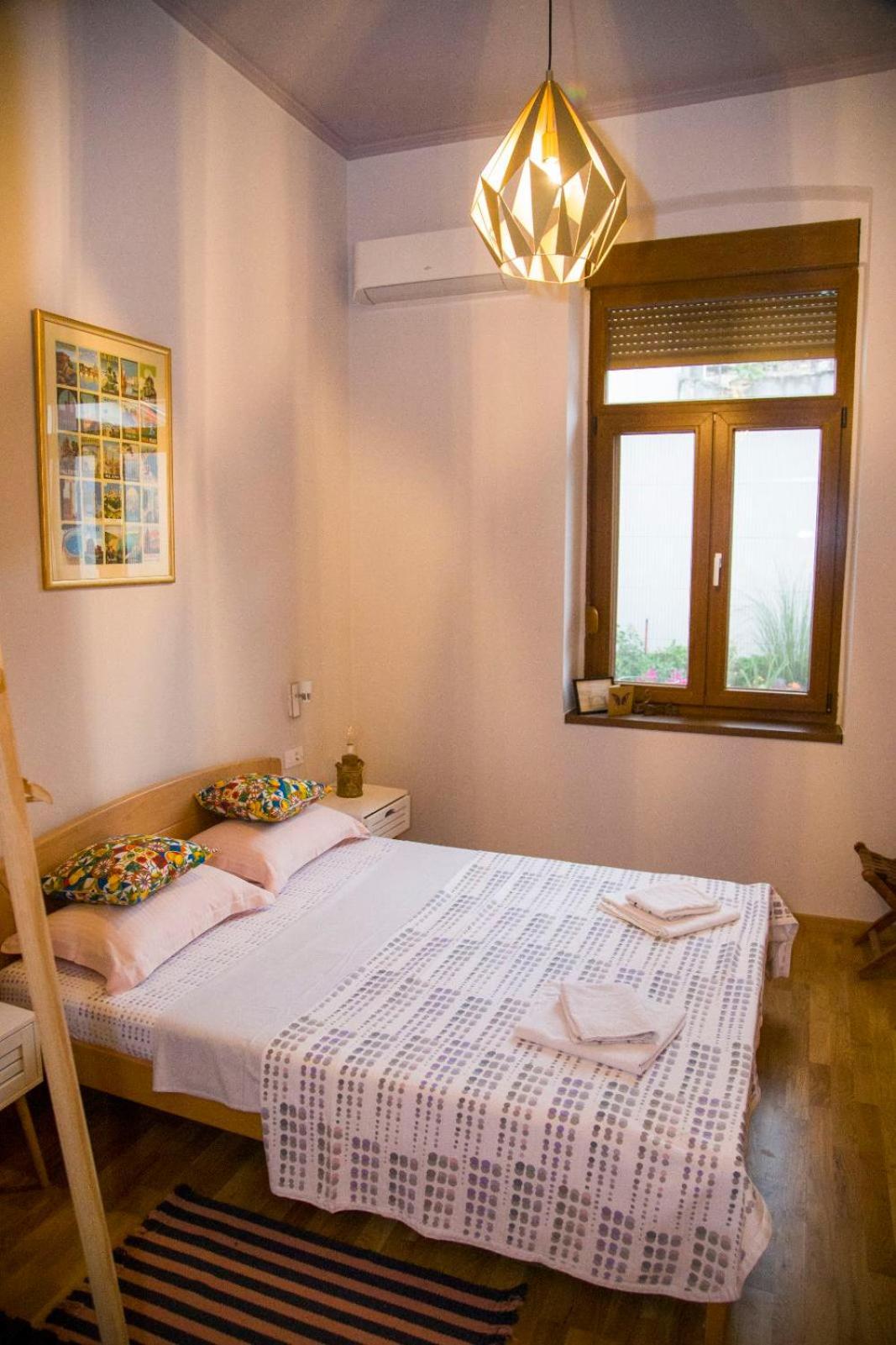 Plaza Del Oriente Old Town Appartement
